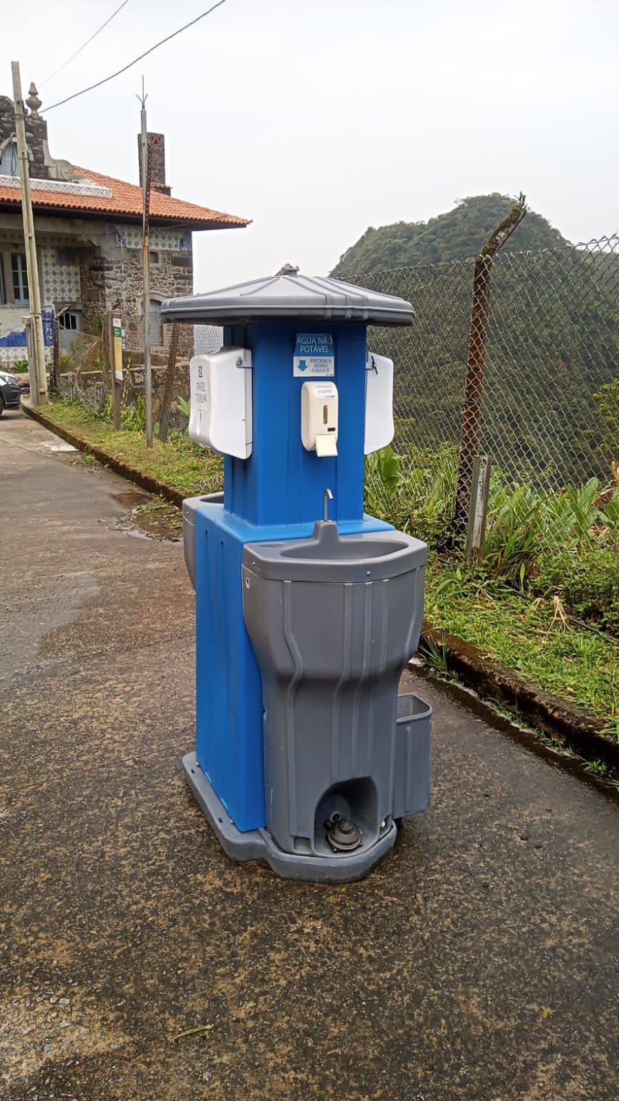Lavatório Portátil